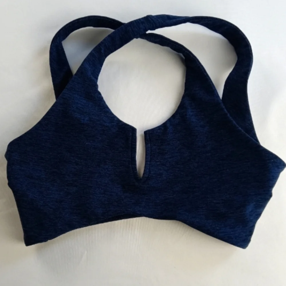 Bombshell Sportwear - Picture 2 of 6
